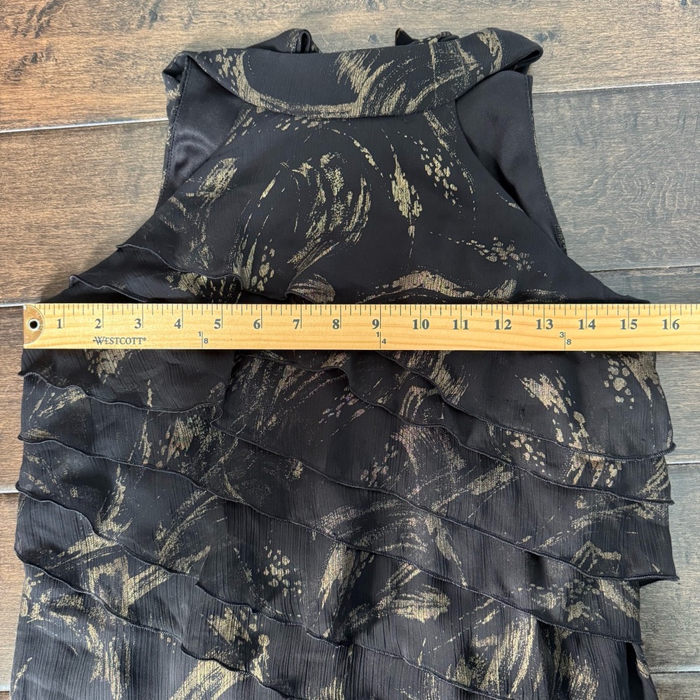❤️3/$30 BWear by Byer California Gold Brush Print Tiered Ruffle Halter Top - M - Picture 8 of 9